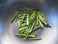 【手工美食】芦笋菲力牛排的做法步骤7