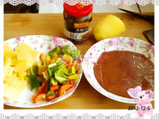 香煎牛排的做法步骤：4