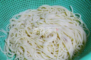上脑牛排意大利面的做法步骤：2
