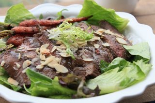 杏仁红酒菲力牛排的做法步骤：11