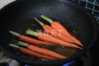 杏仁红酒菲力牛排的做法步骤：4