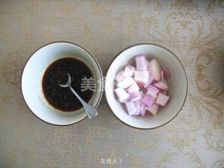 黑椒蒜子牛肉粒的做法步骤：3