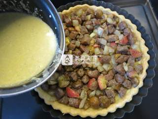 板栗牛肉粒咸派的做法步骤：27
