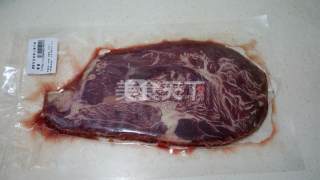 黑椒西冷牛排的做法步骤：1